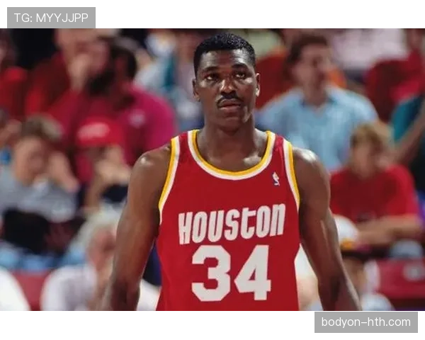 奥拉朱旺荣膺防守MVP，成为球队防守核心