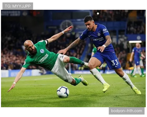 埃弗顿2025赛季英超表现抢眼，青春风暴助球队稳居争冠行列