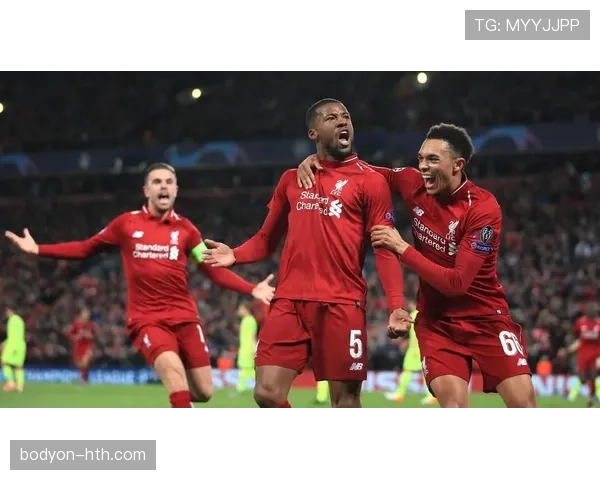 利兹联赛季首战表现稳健，球员发挥出色助球队取得开门红