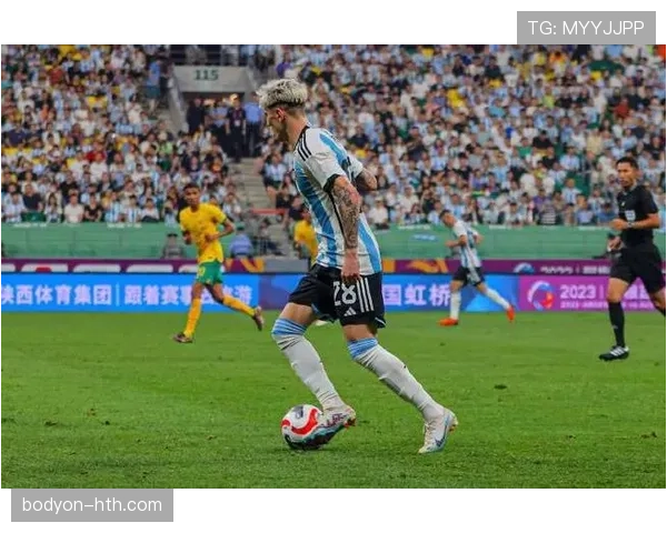 加纳乔在阿根廷国家队的定位解析 加纳乔在阿根廷国家队的定位解析